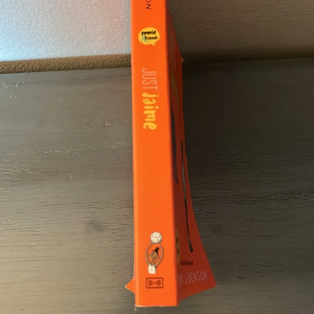 Emmie & Friends: Just Jaime: A Graphic Novel (Emmie & Friends, 3) Paperback EUC